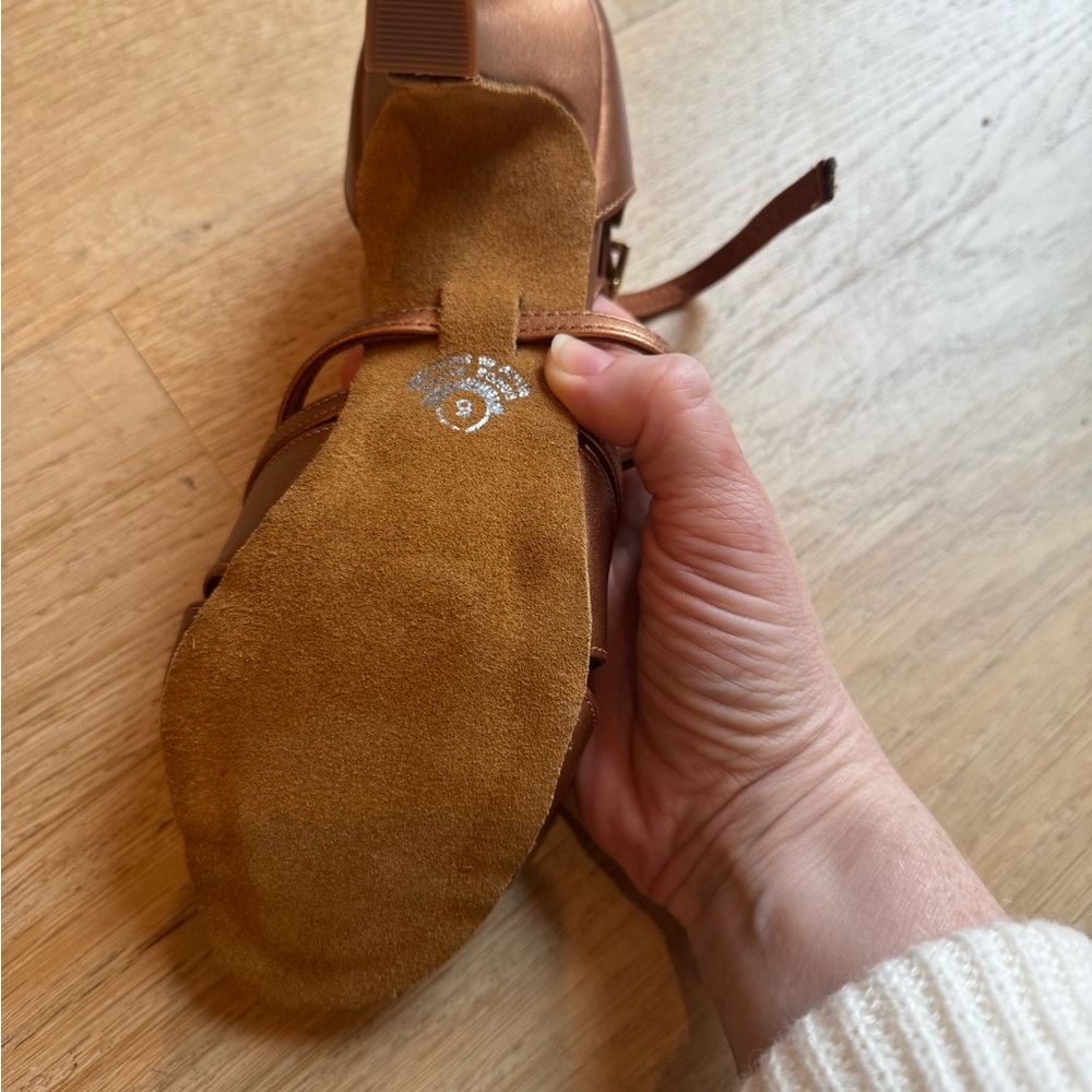 International dance shoes style Mia size 5 (about a 7 1/2 US) - Picture 6 of 7